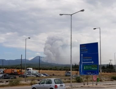Προς Λουτράκι κατευθύνεται η φωτιά της Κινέτας
